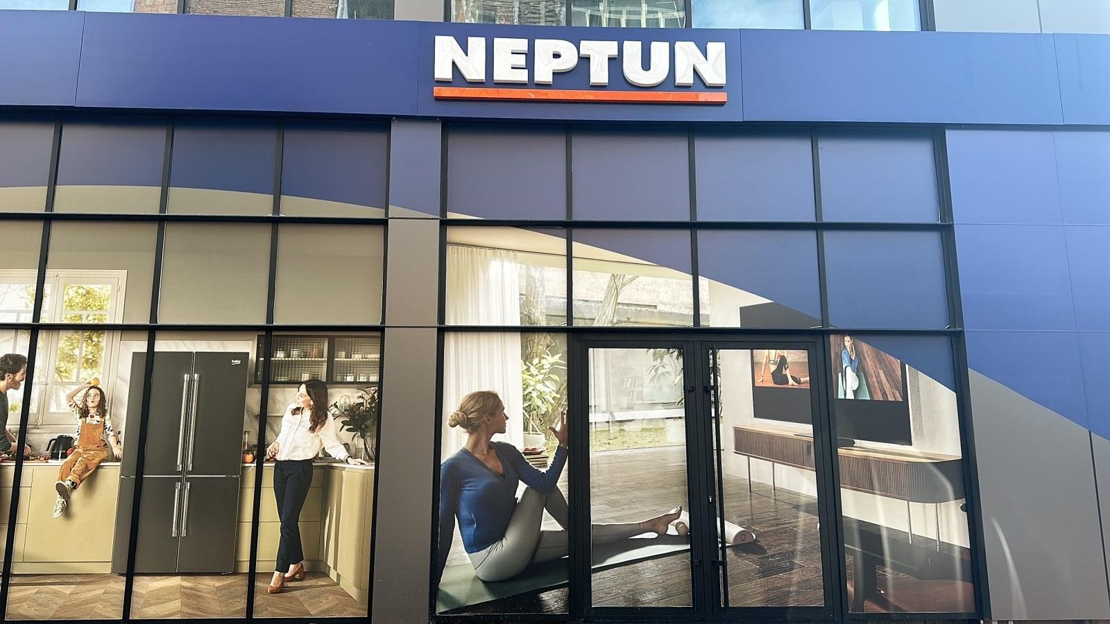 neptun lezhe